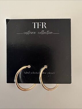Gold Hoop Earrings - Classic Women’s Jewelry